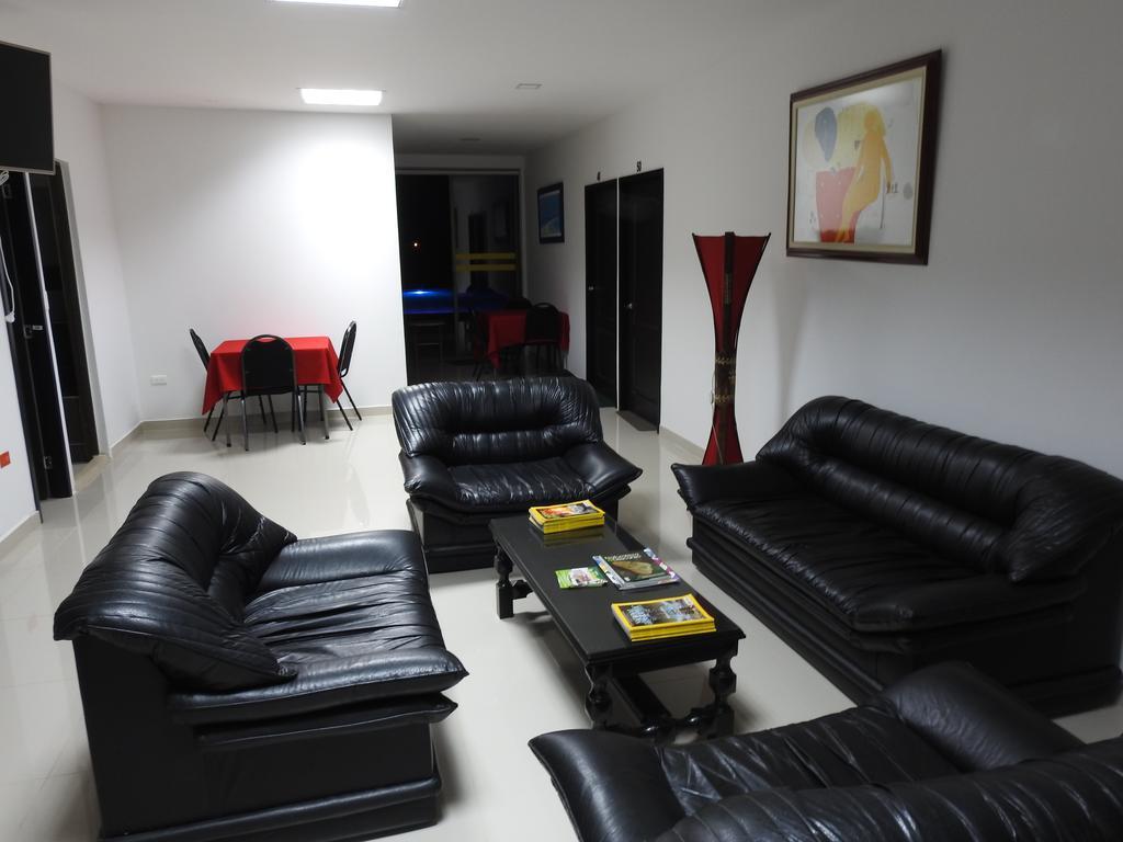 Hostal La Sultana Santa Rosa De Cabal Eksteriør bilde