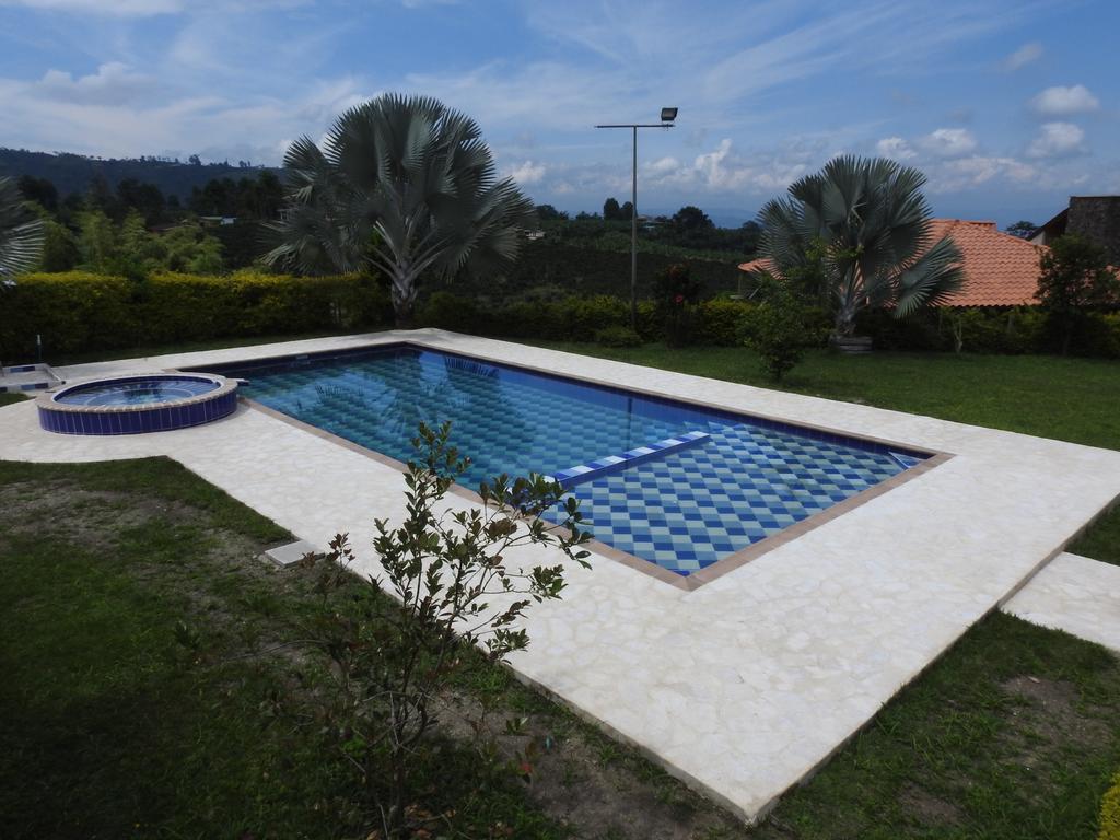 Hostal La Sultana Santa Rosa De Cabal Eksteriør bilde